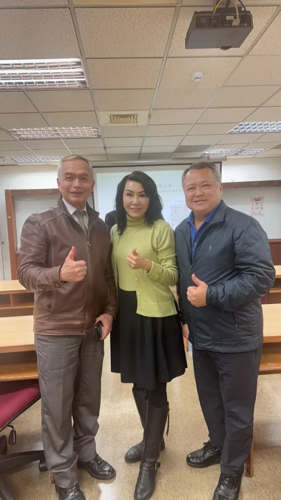 參加經濟部中小微企業多元振興發展計畫說明會 照片 4