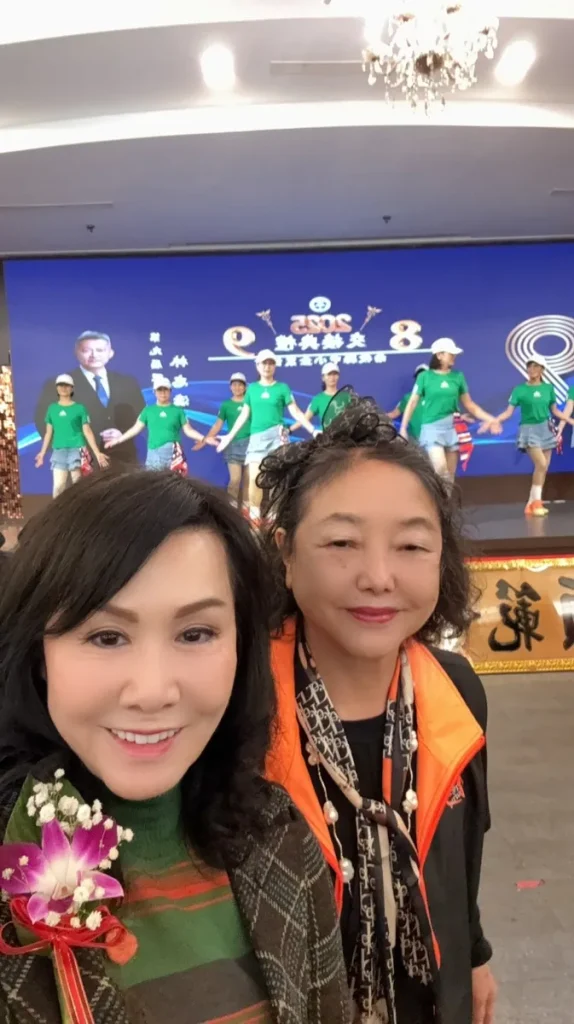 參加南投縣中小企業協會理事長交接典禮 照片 4