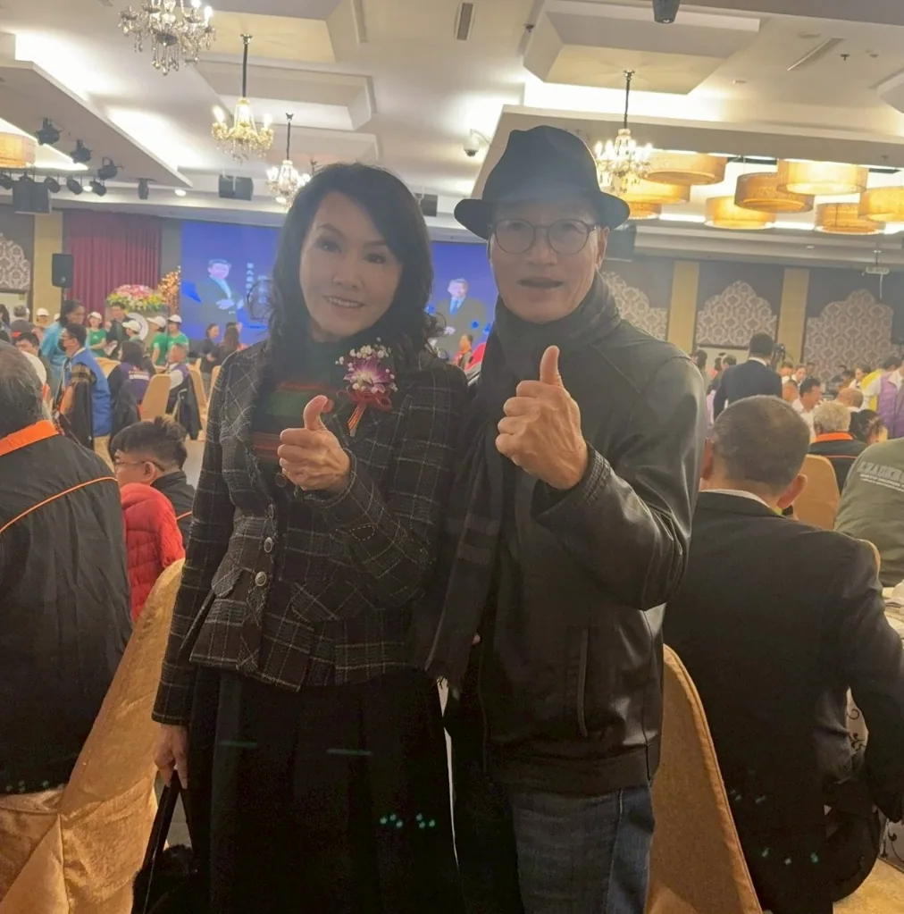 參加南投縣中小企業協會理事長交接典禮 照片 5